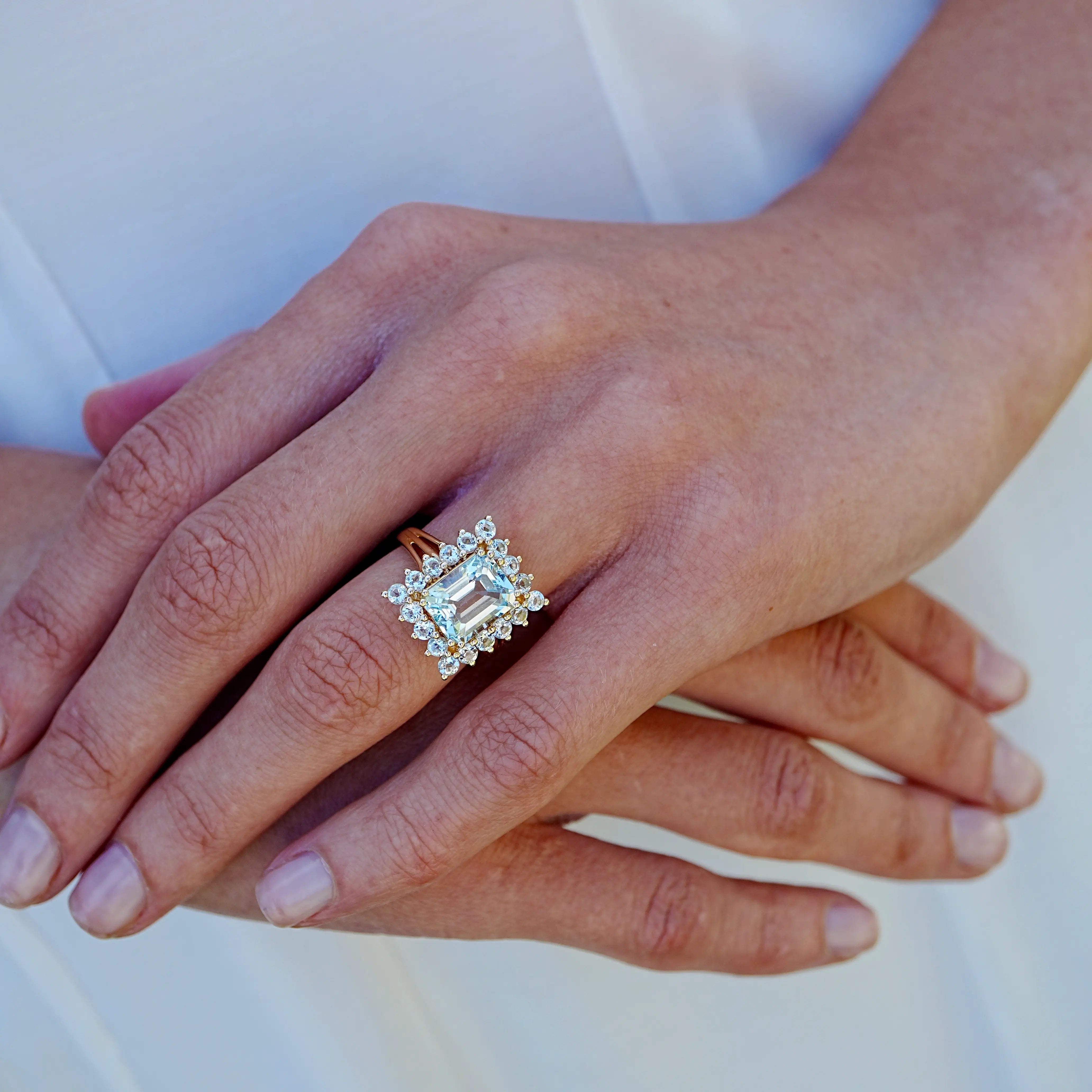 14k yellow gold natural sky blue aquamarine cocktail ring