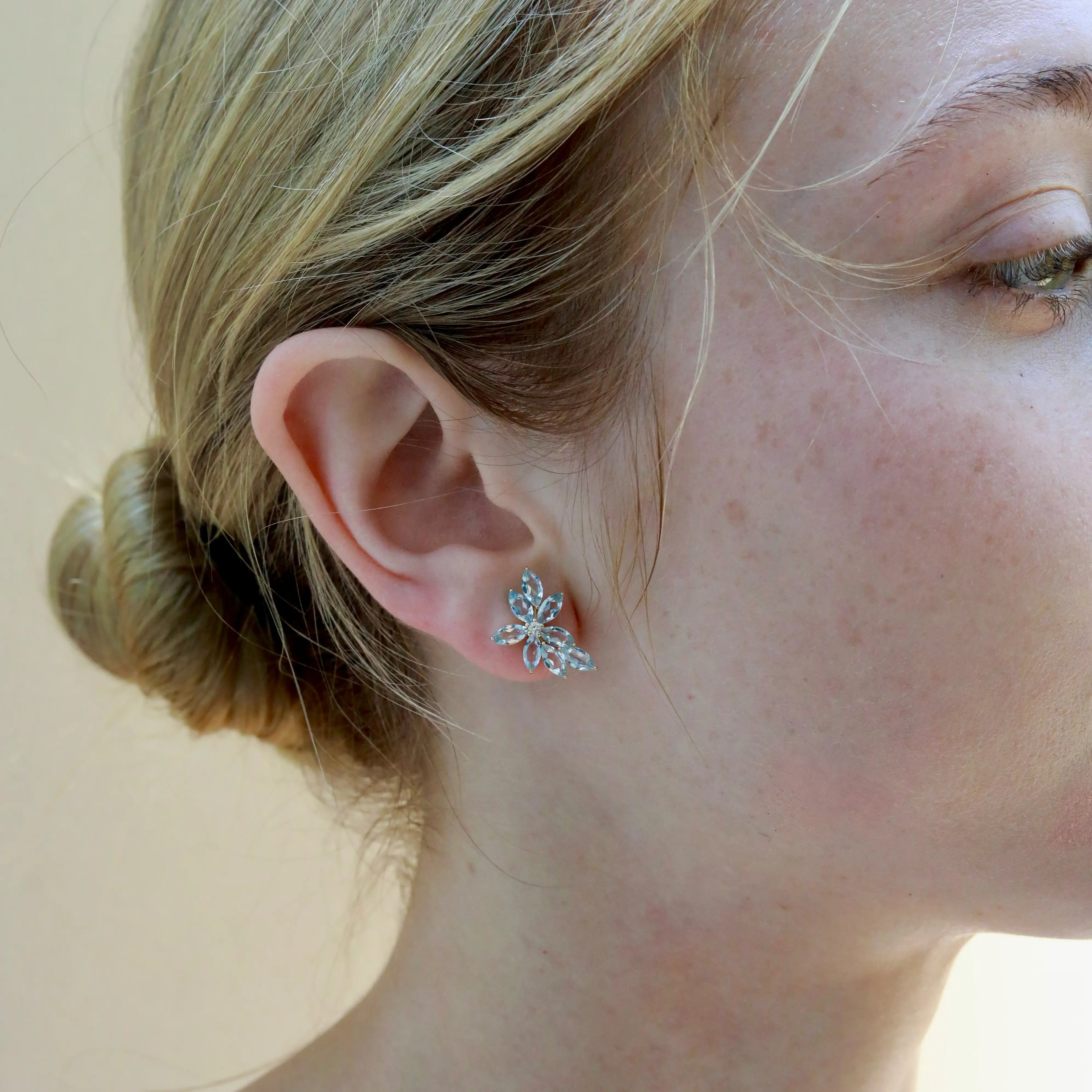 natural Aquamarine Diamond Cluster Earrings 14k yellow gold