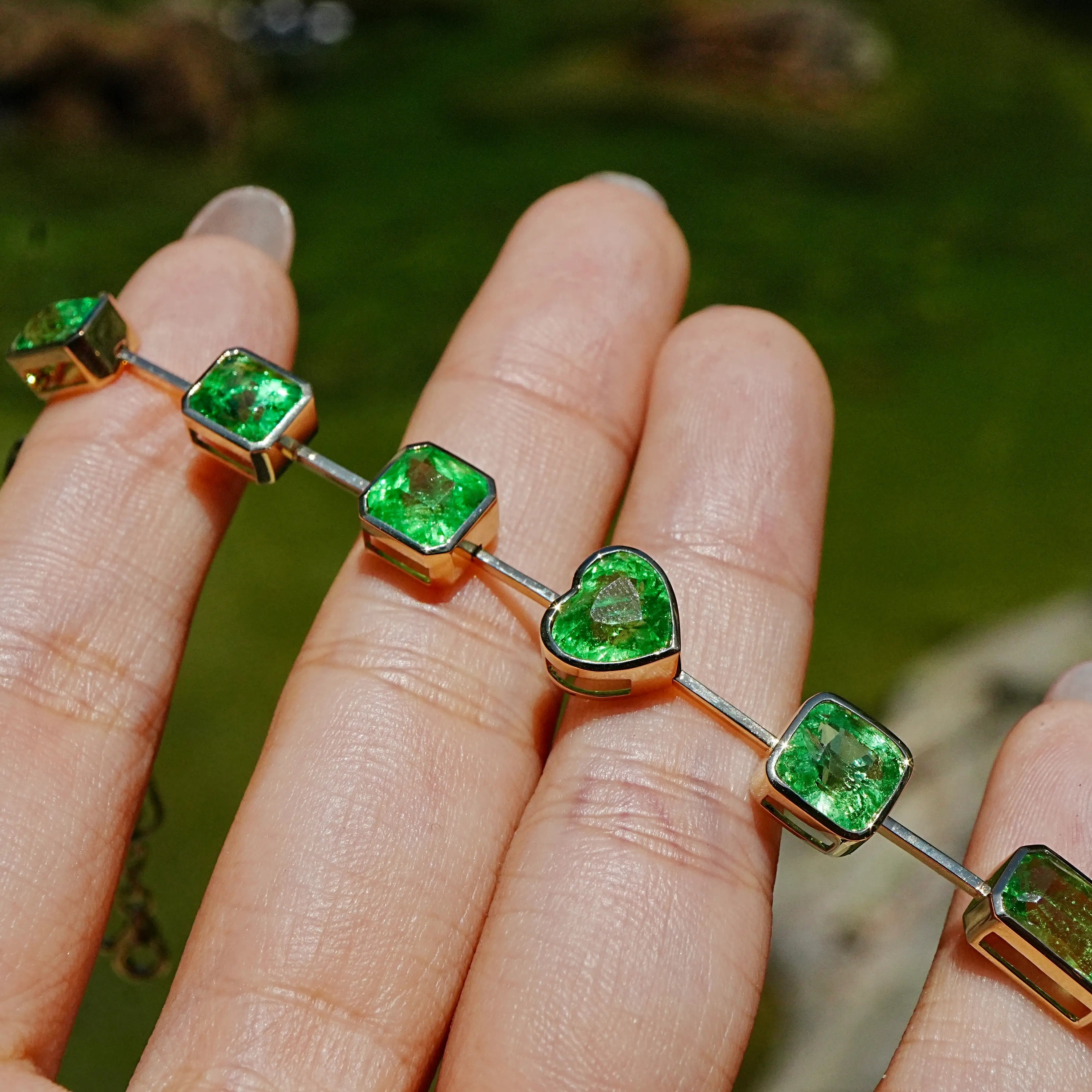 nina zhou jewelry 14k solid yellow gold The Garland 16.25 ctw Natural Tsavorite Link Bracelet (One-of-a-Kind)