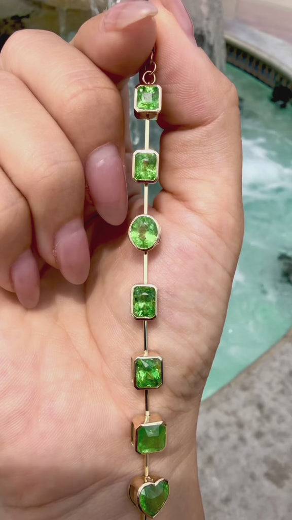 nina zhou jewelry 14k solid yellow gold The Garland 16.25 ctw Natural Tsavorite Link Bracelet (One-of-a-Kind)